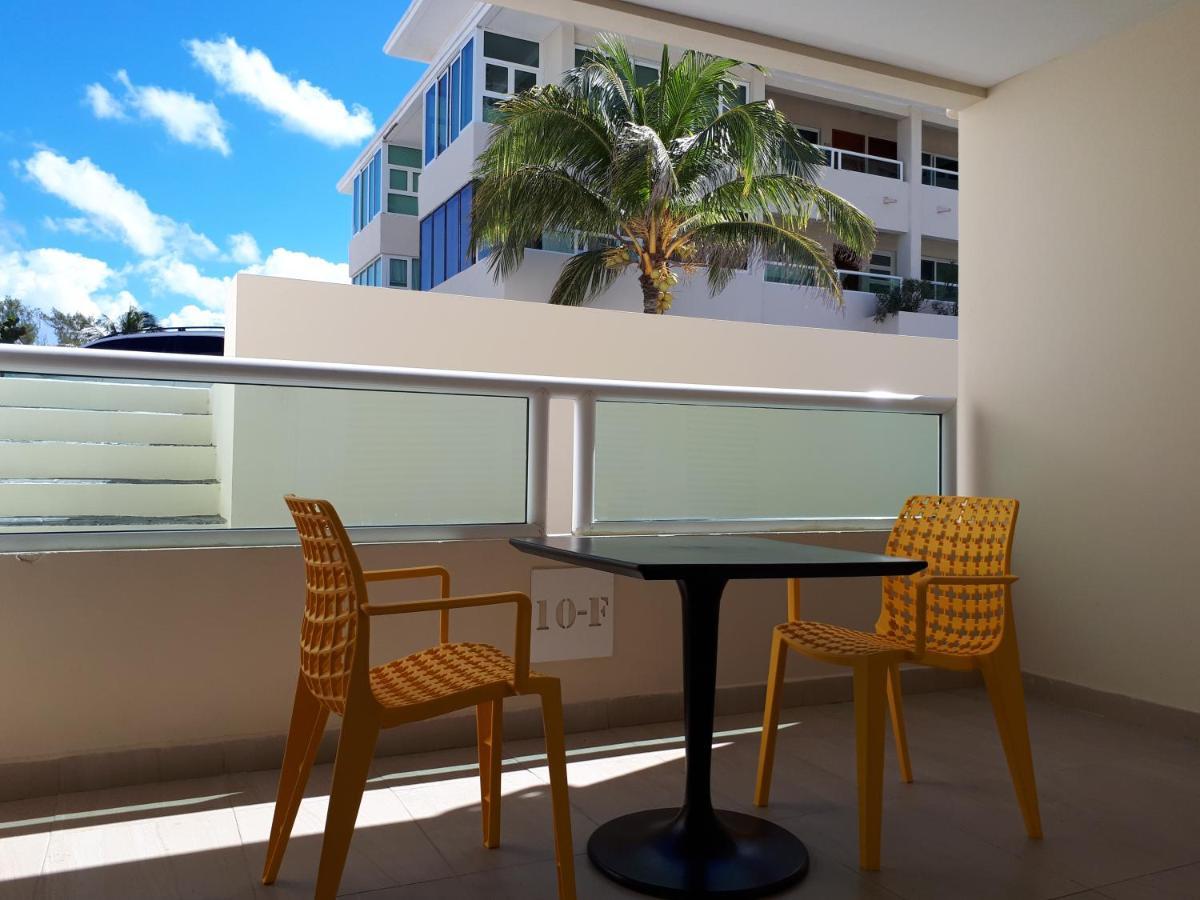 Brisas 10 Beachside Suites Cancún Exteriér fotografie